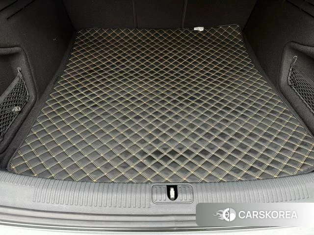 Audi A4L id 4300461 из Китая 13