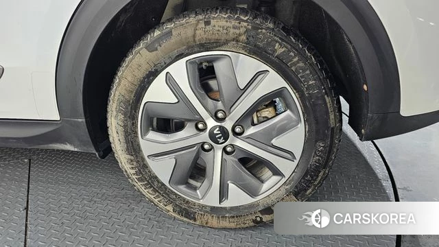 Kia Niro EV id 4304459 из Кореи 13