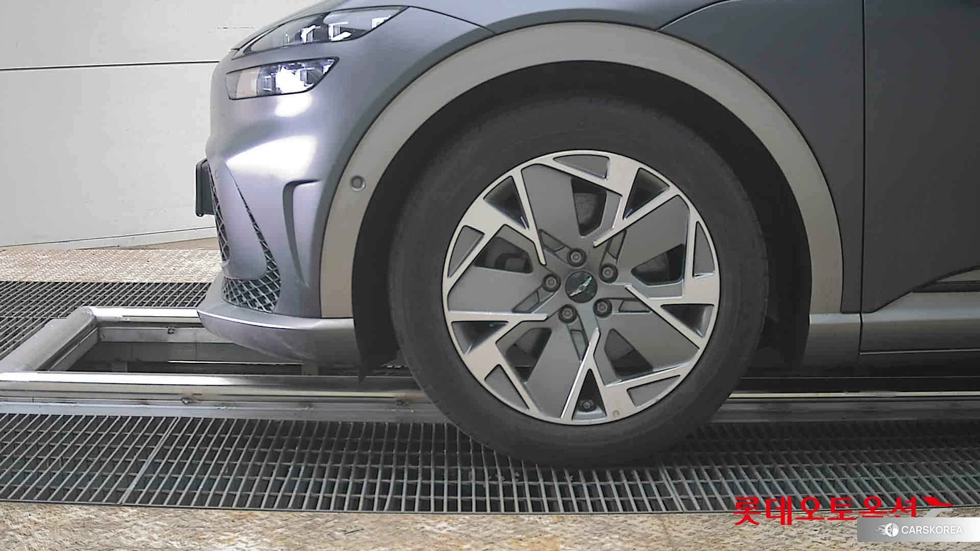 Hyundai GV60 id 3875821 из Кореи 13