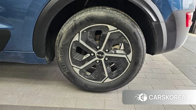 Kia Di Ol Nu Niro id 4534802 из Кореи 13