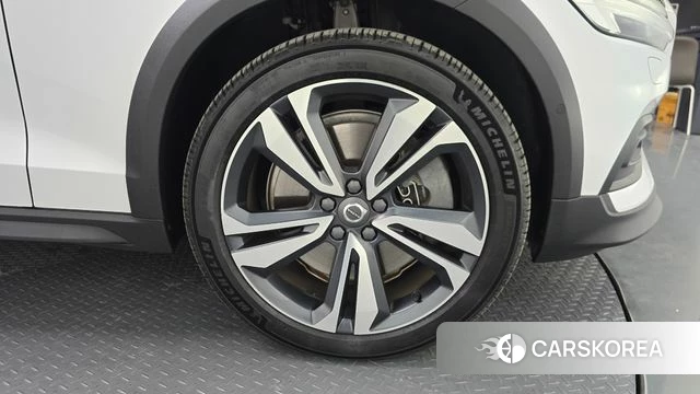 Volvo V60 Cross-Country 2nd Generation id 4293944 из Кореи 13