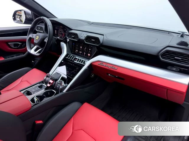 Lamborghini Urus id 4239215 из Китая 13