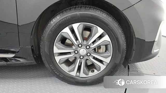 Kia The New Carnival id 4918709 из Кореи 13