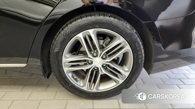 Hyundai Grandeur IG id 4318171 из Кореи 13