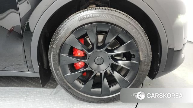 Tesla Model Y id 4571777 из Кореи 13