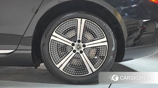 Mercedes-Benz EQS V297 id 4566798 из Кореи 13