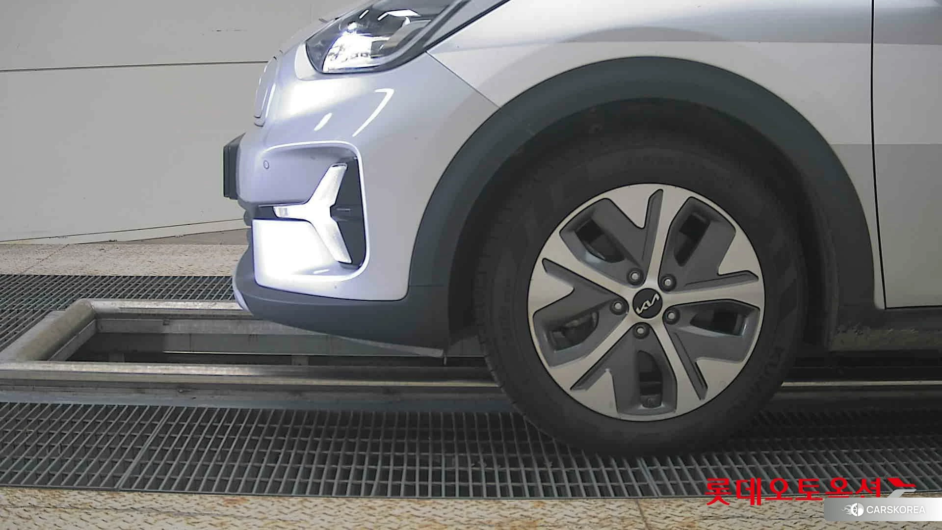 Kia Niro Plus id 4909324 из Кореи 13