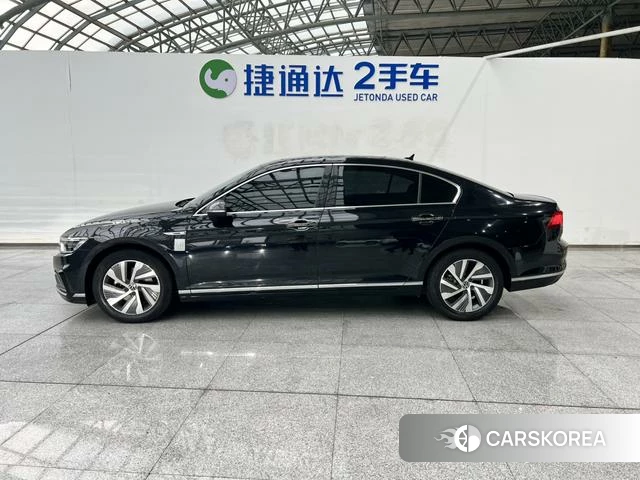 Volkswagen Magotan PHEV id 4273241 из Китая 13