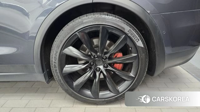 Tesla Model X id 4495886 из Кореи 13