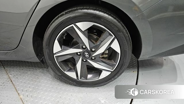 Hyundai Avante Hybrid (CN7) id 4535502 из Кореи 13