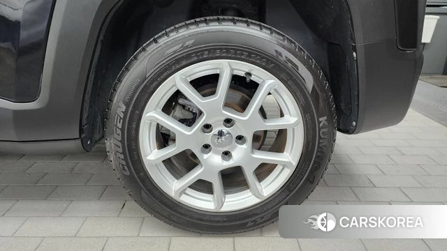 Jeep Renegade id 4470495 из Кореи 13