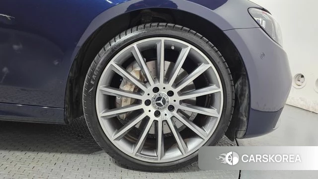 Mercedes-Benz E-Class W213 id 4881702 из Кореи 13
