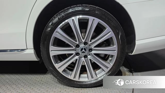 Mercedes-Benz E-Class W213 id 4488709 из Кореи 13