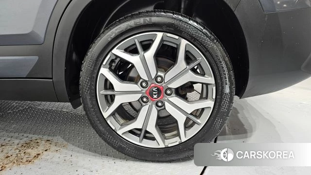 Kia Seltos id 4750938 из Кореи 13