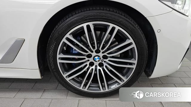 BMW 5 Series (G30) id 4794733 из Кореи 13