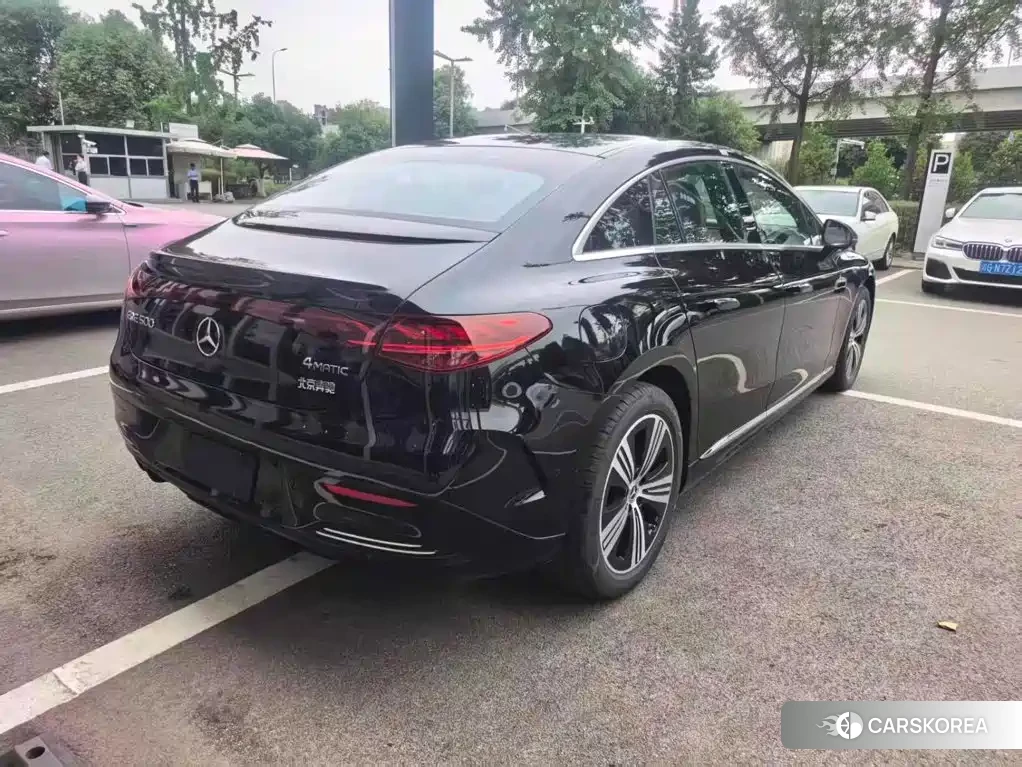 Mercedes-Benz EQE id 4628966 из Китая 13