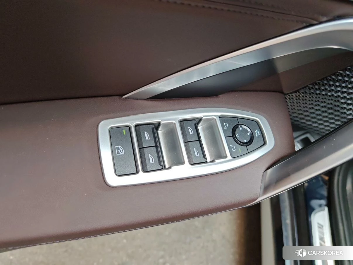 BMW X1 id 4467814 из Китая 13