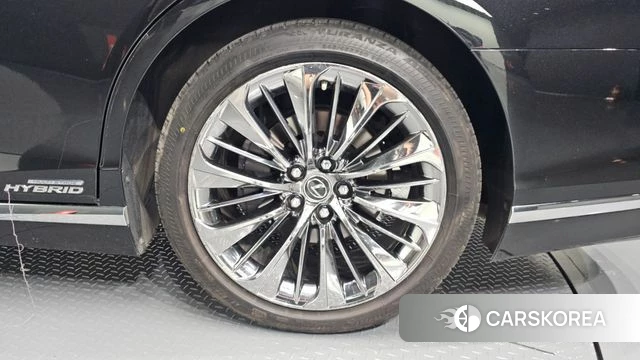 Lexus LS500h 5th generation id 4339656 из Кореи 13