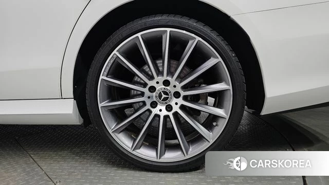 Mercedes-Benz E-Class W213 id 4774658 из Кореи 13