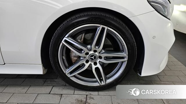 Mercedes-Benz E-Class W213 id 4667615 из Кореи 13
