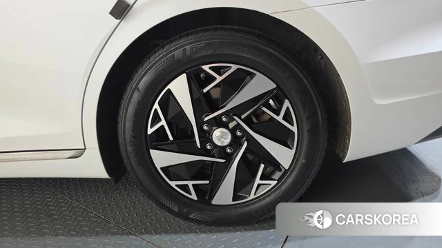 Hyundai The New Grandeur IG Hybrid id 4666224 из Кореи 13