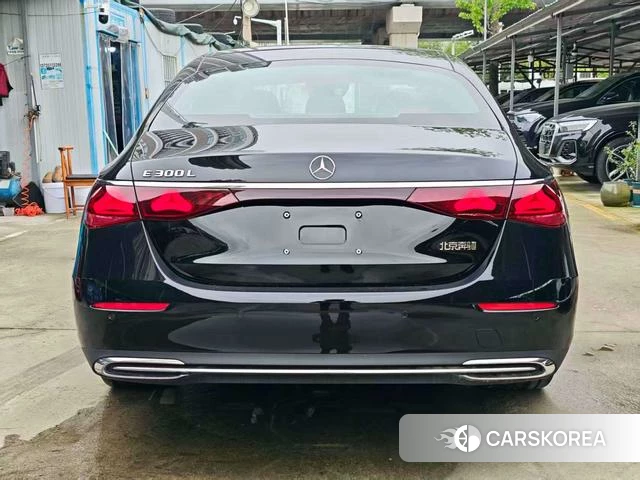 Mercedes-Benz E-class id 3993389 из Китая 13