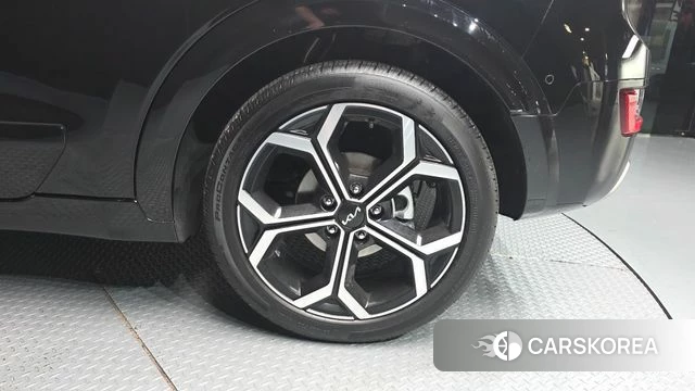 Kia Di Ol Nu Niro id 4493515 из Кореи 13