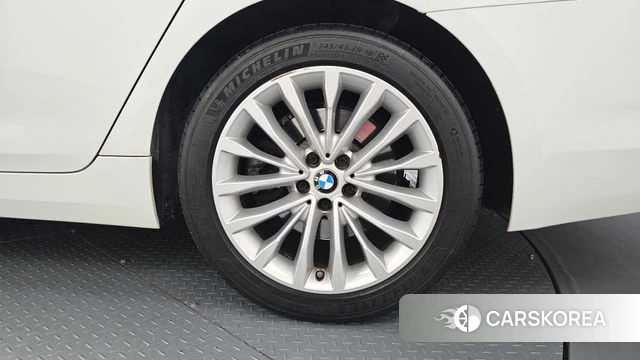 BMW 5 Series (G30) id 4483239 из Кореи 13