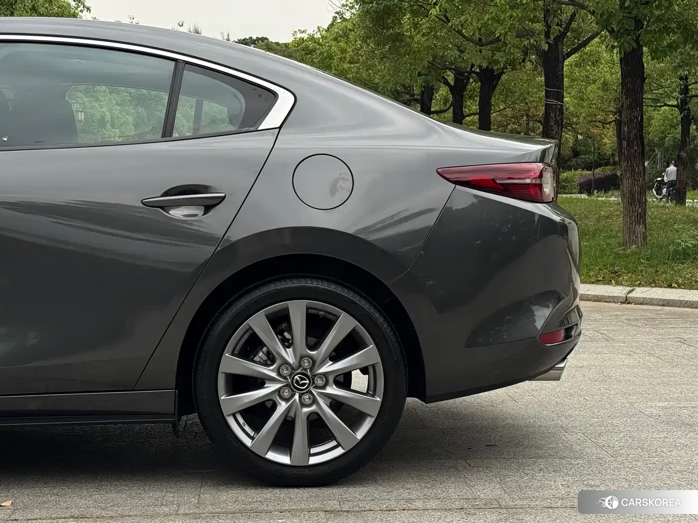 Mazda 3 id 4664619 из Китая 14
