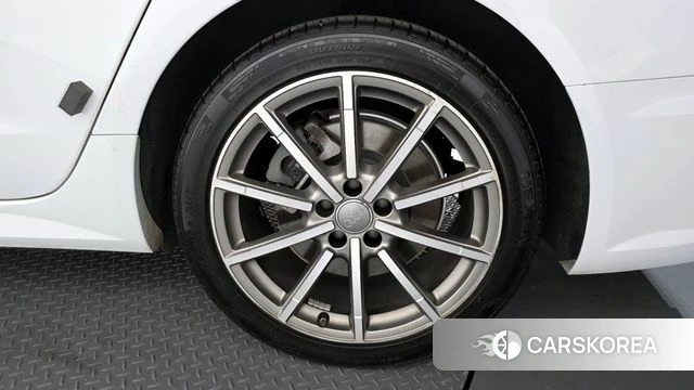 Audi New A6 id 4269232 из Кореи 13