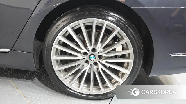 BMW 7 Series (G11) id 4424455 из Кореи 13