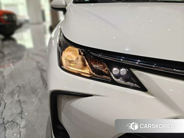 Toyota Corolla id 4220562 из Китая 13
