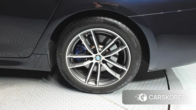 BMW 5 Series (G30) id 4717151 из Кореи 13
