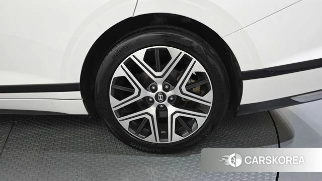 Hyundai Grandeur (GN7) id 4585021 из Кореи 13