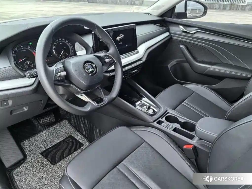Skoda Octavia id 4565179 из Китая 13