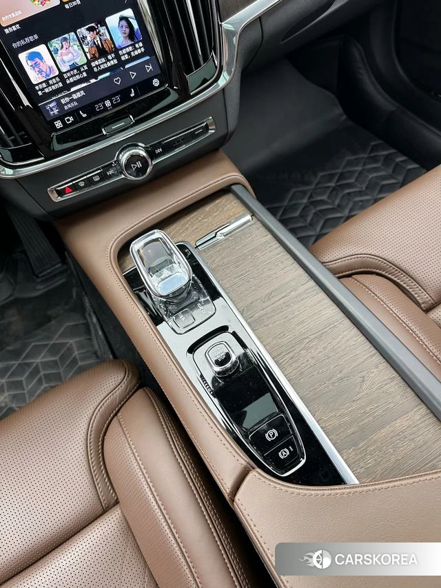 Volvo S90 id 4236336 из Китая 13