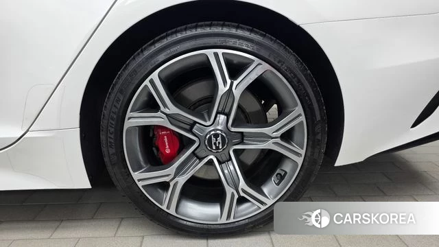 Kia Stinger id 4416943 из Кореи 13