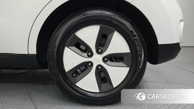 Kia Soul EV id 4269334 из Кореи 13