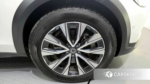 Volvo V90 Cross-Country id 4402615 из Кореи 13