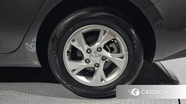 Hyundai Avante (CN7) id 4631580 из Кореи 13