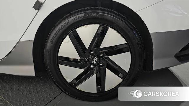 Hyundai Ionic 6 id 4905618 из Кореи 13