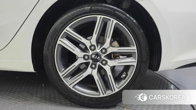 Kia Come New K3 id 4620394 из Кореи 13