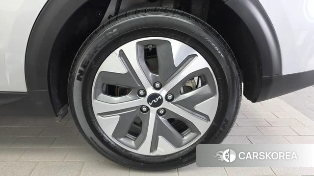 Kia Niro Plus id 4793229 из Кореи 13