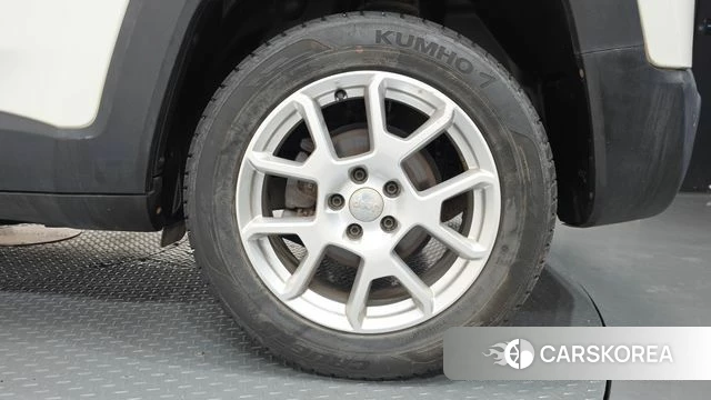 Jeep Renegade id 4525370 из Кореи 13