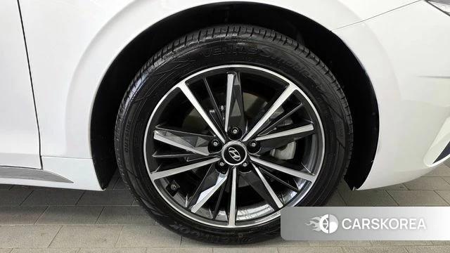 Hyundai The New Grandeur IG id 4383418 из Кореи 13