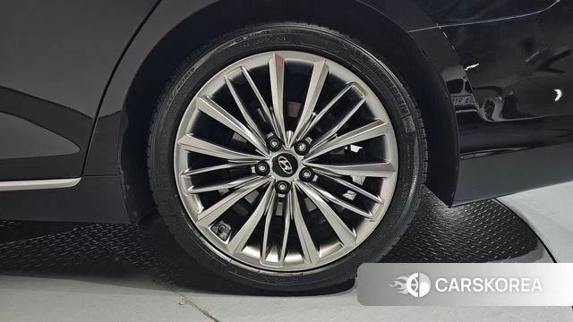Hyundai Grandeur IG id 4459686 из Кореи 13