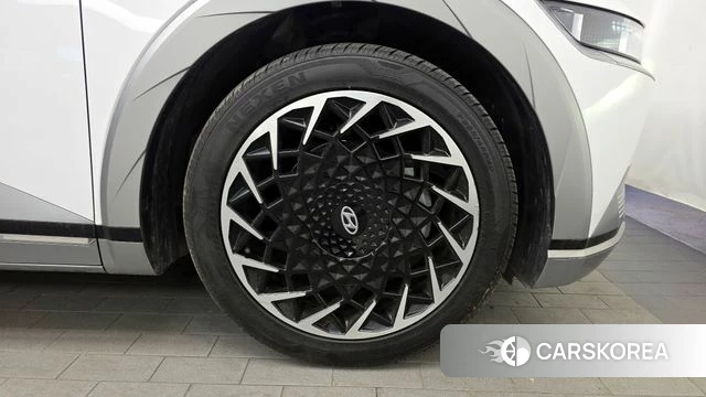 Hyundai Ionic 5 id 4293765 из Кореи 13