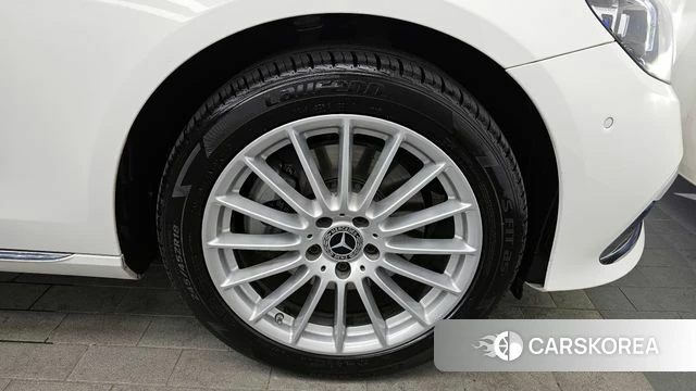 Mercedes-Benz E-Class W213 id 4280855 из Кореи 13