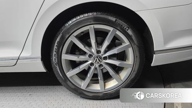 Volkswagen Passat GT (B8) id 4402262 из Кореи 13