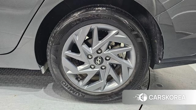Hyundai The New Avante (CN7) id 4608035 из Кореи 13